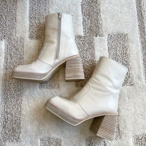 Free People Ruby Platform Boots in Bone Size 36
